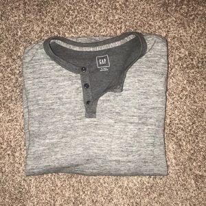 GAP long sleeve Henley sweater/shirt